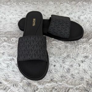 Michael Kors Slides